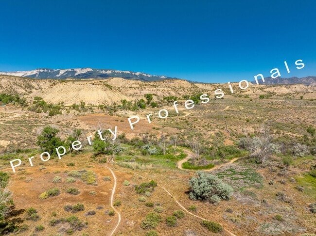 Building Photo - 3029 Coal Mine Ave