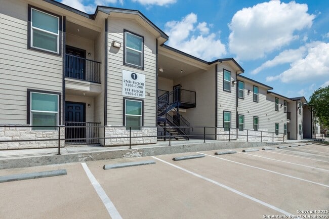 Building Photo - 5415 Ingram Rd