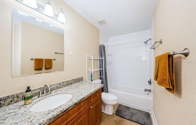 Building Photo - 455 Alt 19