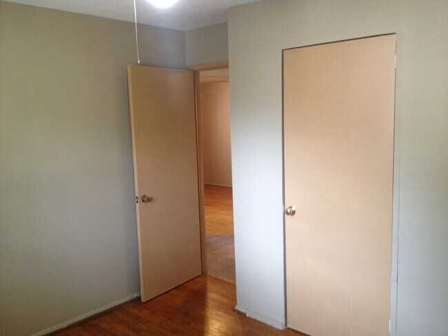 Building Photo - **ON HOLD**3 Bedroom / 1 Bathroom Home for Rent in East Columbus, GA***