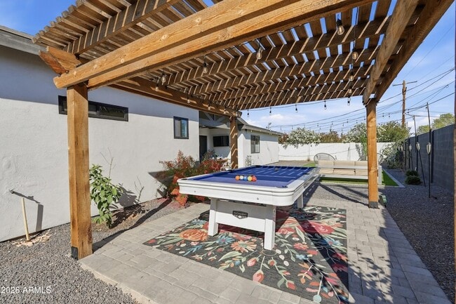 Building Photo - 2812 N 71st Pl