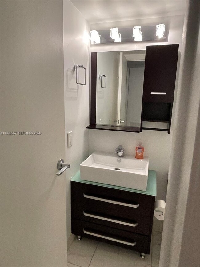 Building Photo - 2301 S Ocean Dr