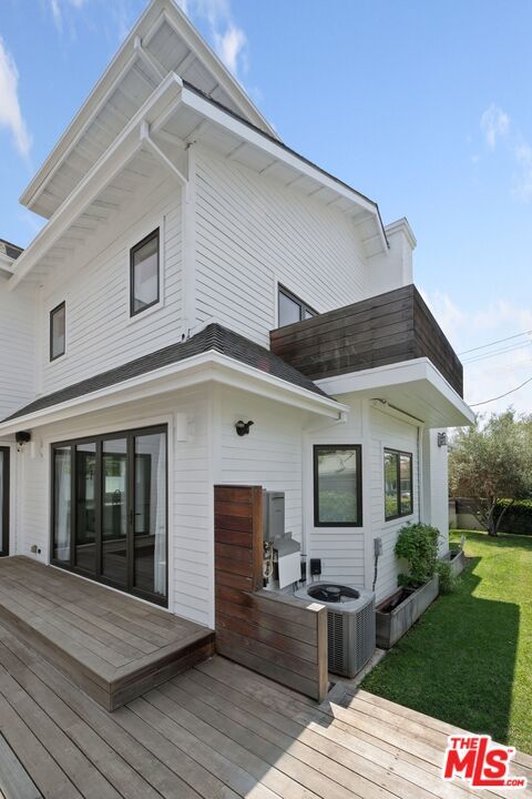 Building Photo - 4525 Melbourne Ave