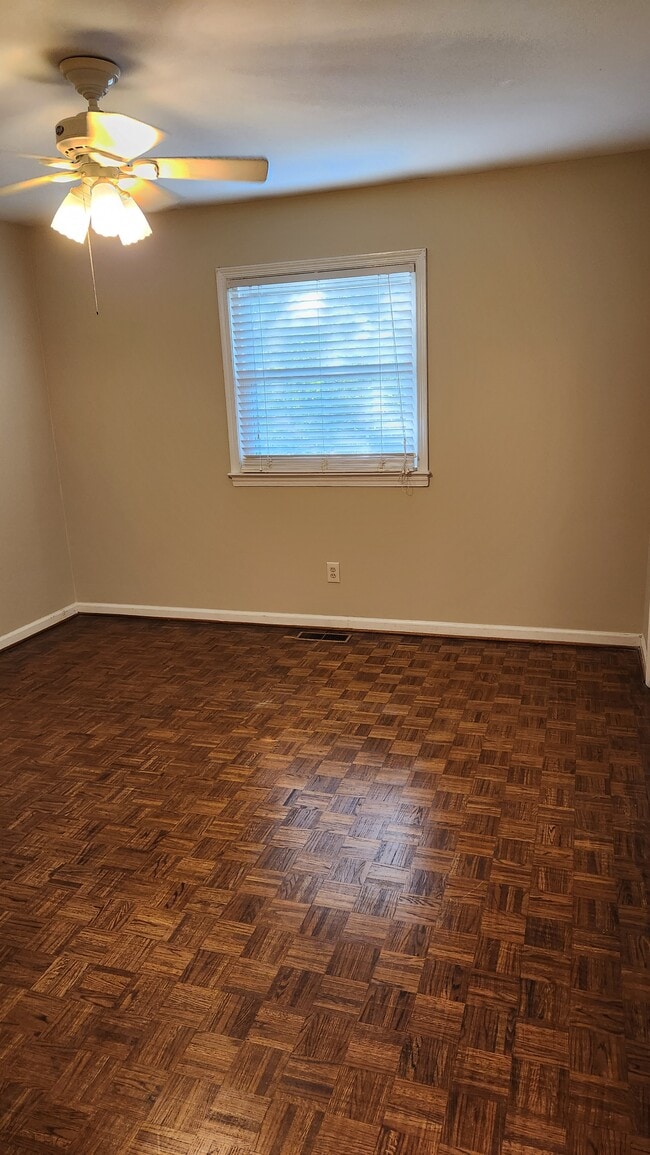 Building Photo - 3730 Yorktown Pl