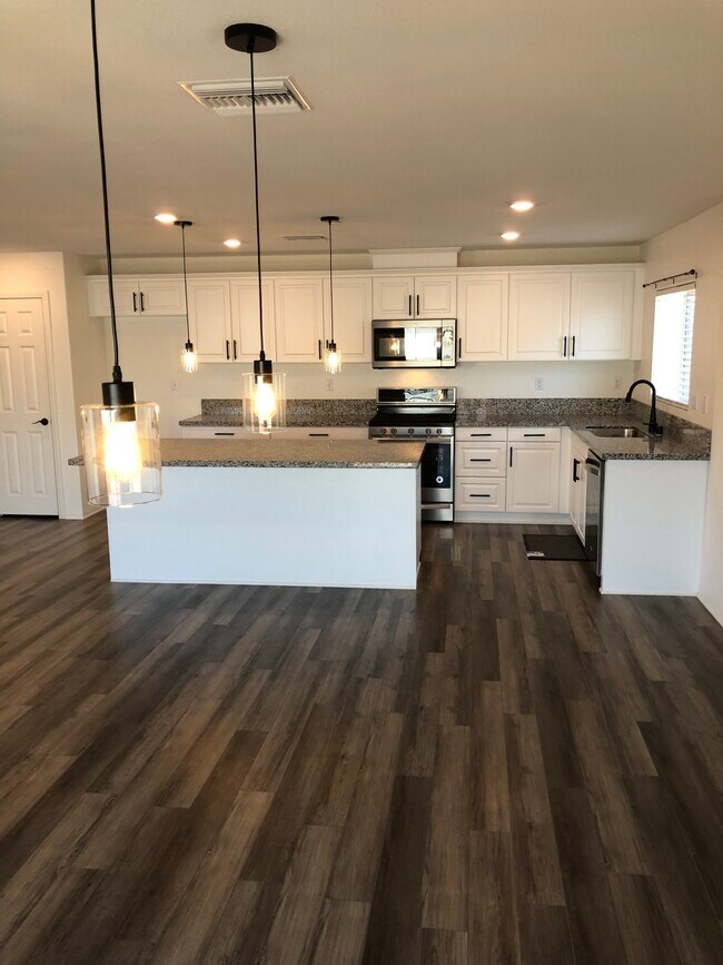 Building Photo - 26756 Calle Celia