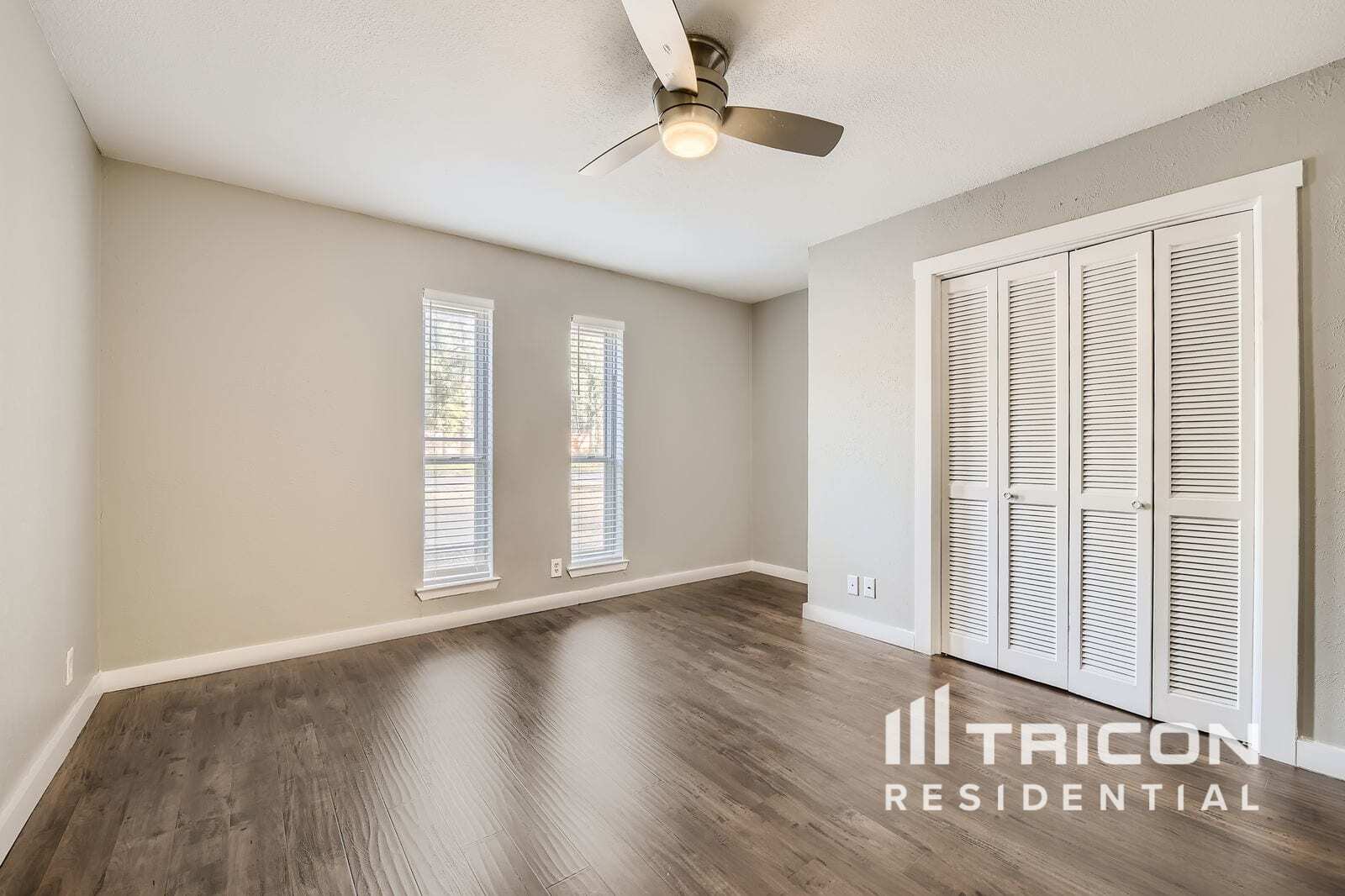 Building Photo - 506 Canyon Ridge Dr