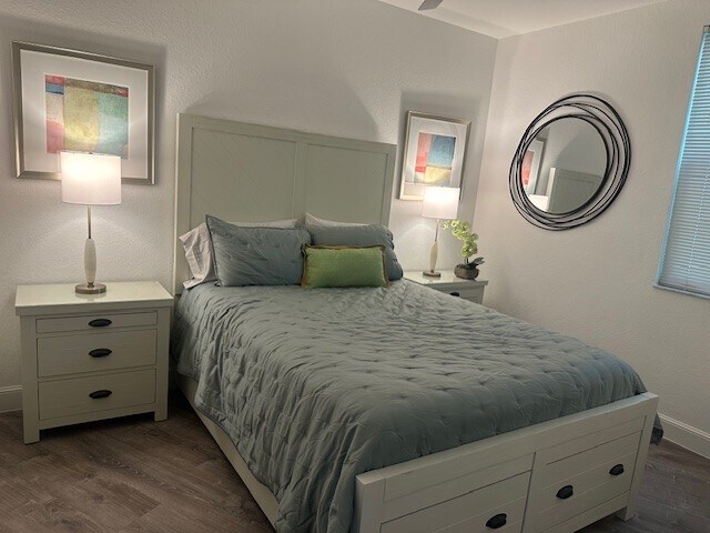 Building Photo - 8390 Excalibur Cir