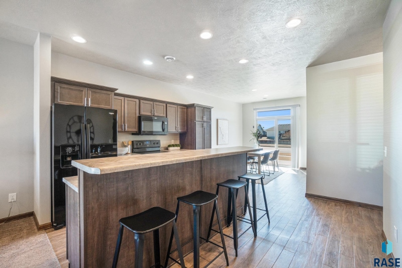 Building Photo - 8907 Annabelle St