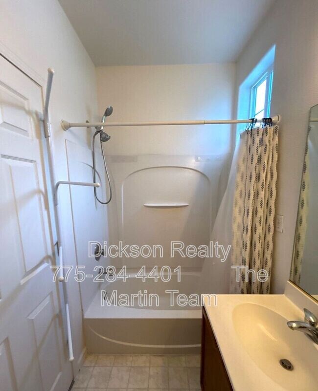 Building Photo - 3498 Mashie Dr