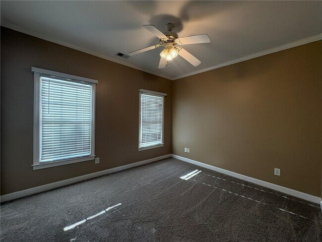 Building Photo - 5930 Abbotts Run Tr