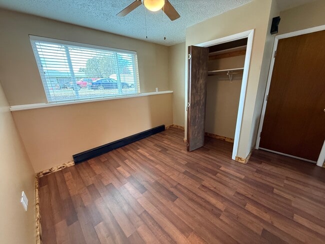 Building Photo - 310 N 9th Ave