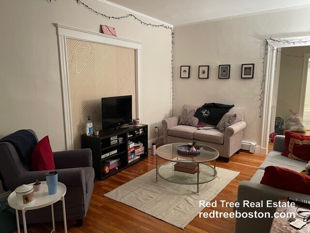 Building Photo - 40 Orchard Rd