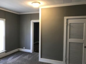 Building Photo - Olney 1135