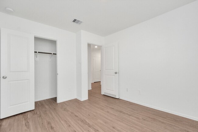 Building Photo - 24207 Becker Hollow Ln