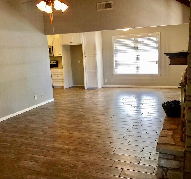 Living Room - 6106 Vance Jackson Rd