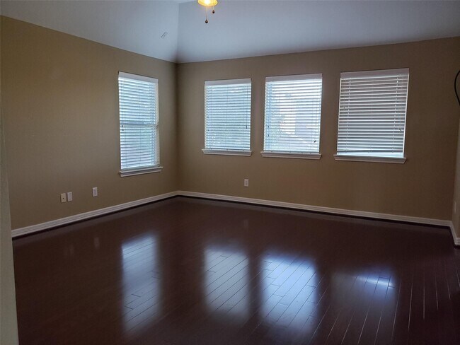 Building Photo - 3607 Cat Springs Ln