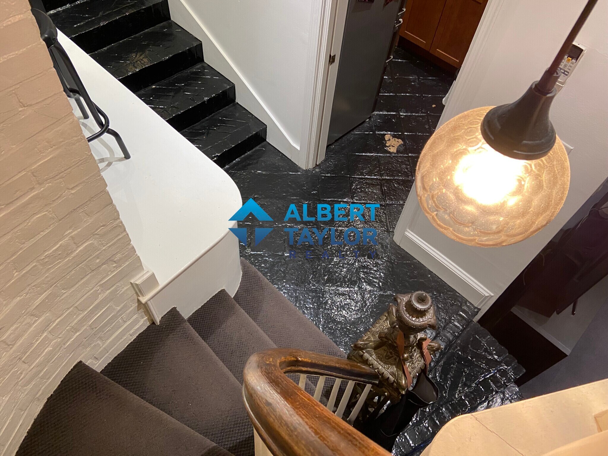 Building Photo - 117 Beacon St