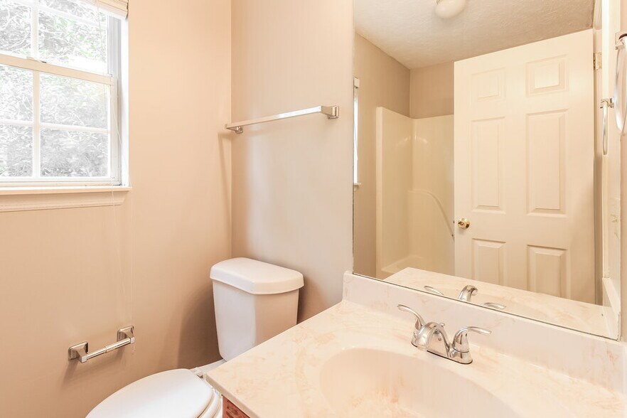 Building Photo - 1625 Celebration Way