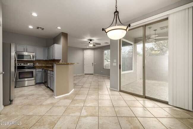 Building Photo - 1991 E Browning Pl