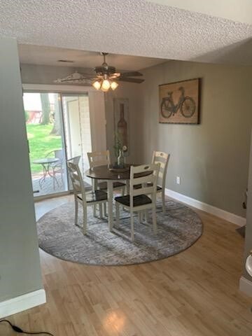 Building Photo - 9177 Wrenwood Ln