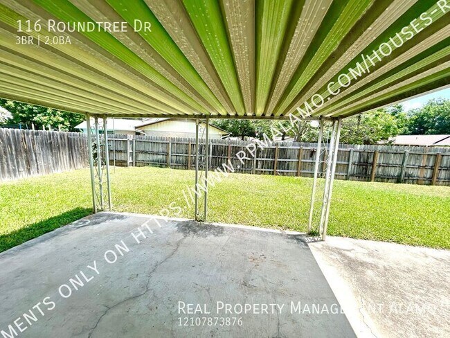 Building Photo - 116 Roundtree Dr-