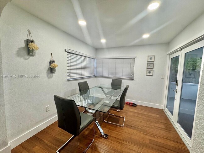 Building Photo - 3010 N 73rd Ave