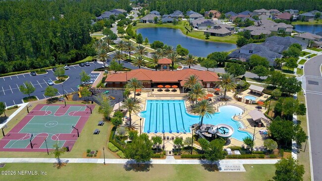 Building Photo - 470 Servia Dr