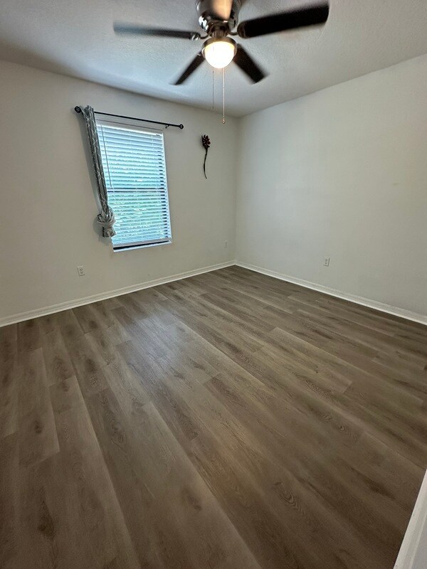 Building Photo - 1025 Cypress Pointe Blvd