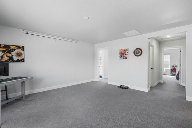 Building Photo - 13516 Waterthrush St