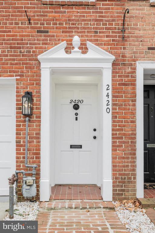 Building Photo - 2420 I St NW