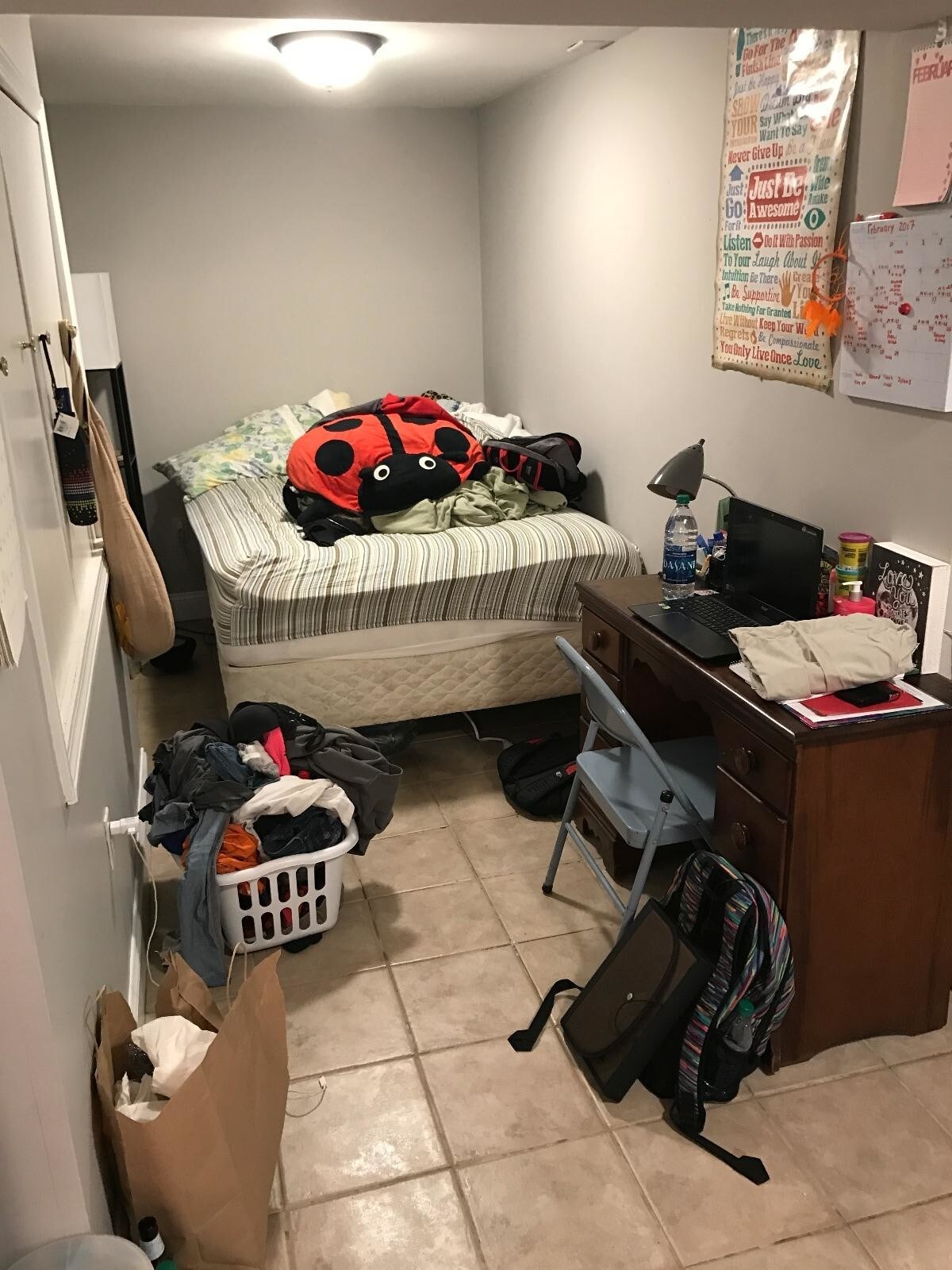 Building Photo - 8 Sunset St