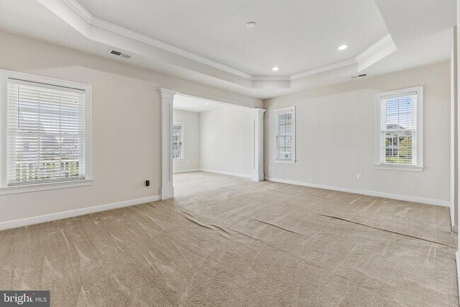 Building Photo - 42058 Barrymoore Pl