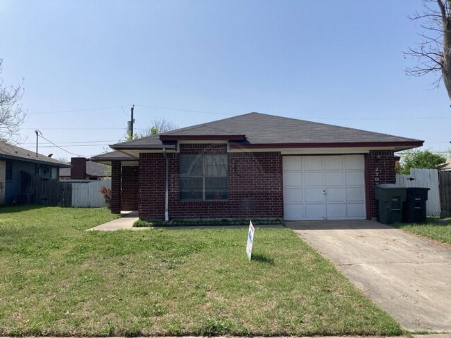 Primary Photo - 2707 Sidewinder Dr