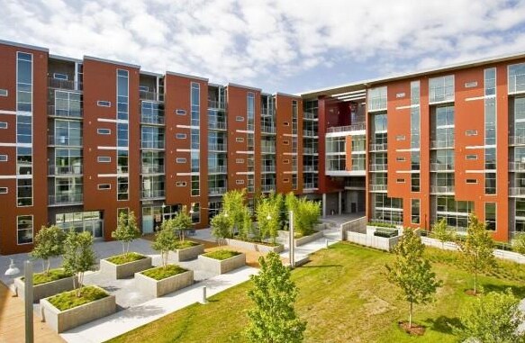 Building Photo - 2115 Yeaman Pl