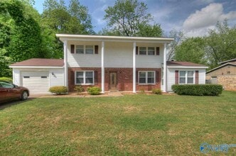 Building Photo - 3716 NW Jamestown Dr