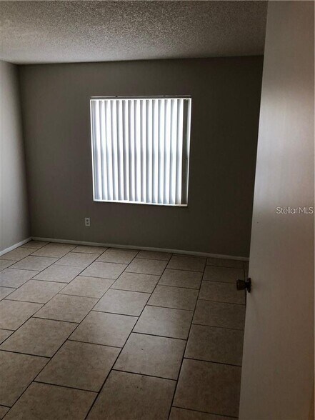 Building Photo - 2408 Swailes Dr