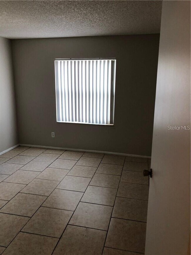 Building Photo - 2408 Swailes Dr
