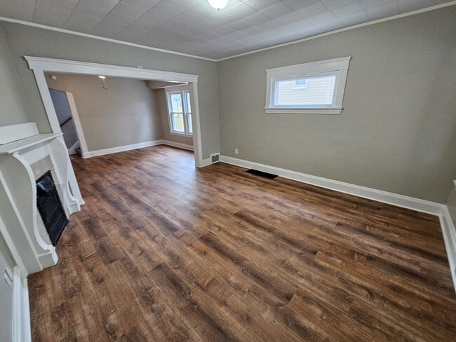 Building Photo - 4213 Spokane Ave