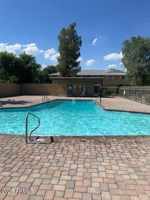 Building Photo - 4715 S Mill Ave