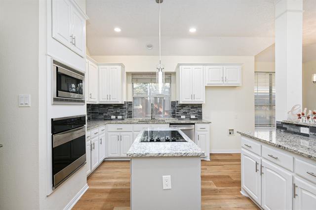 Building Photo - 9005 Trails Edge Dr