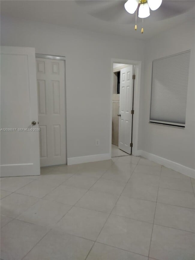 Building Photo - 265 NW 190th St