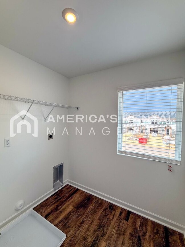 Building Photo - Coming Soon! Available to View Soon!!!