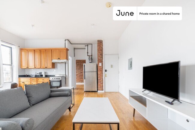 Building Photo - Room in Shared 2 bed/1 bath home in Crown Heights
