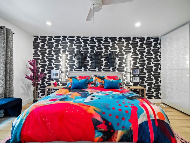 Building Photo - 25 N Rose Blvd