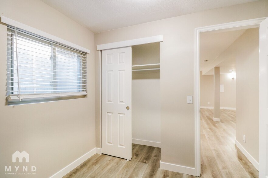 Building Photo - 322 S 600 W