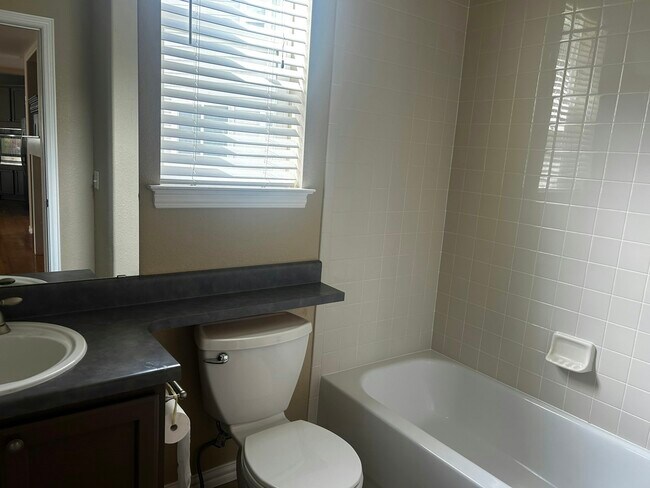 Building Photo - 10850 Trotwood Way