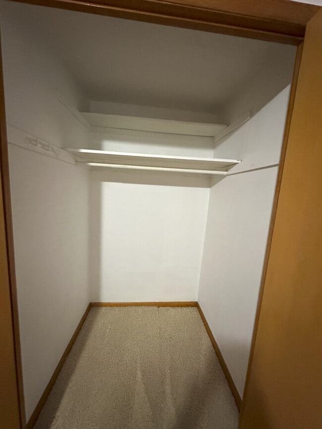 Building Photo - 2104 Iowa St