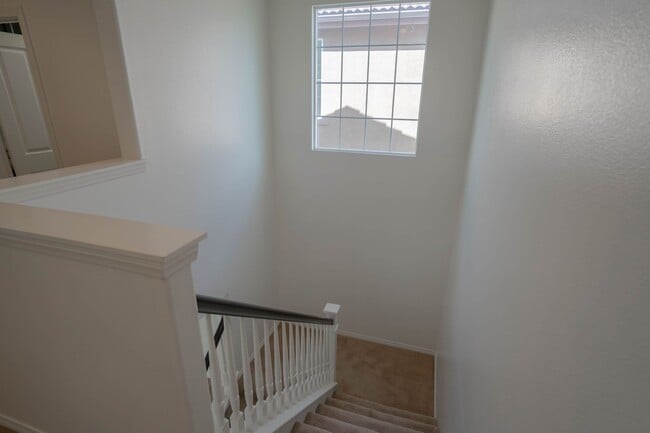 Building Photo - Beautiful 4-Bedroom Home in the West Creek Community of Valencia!