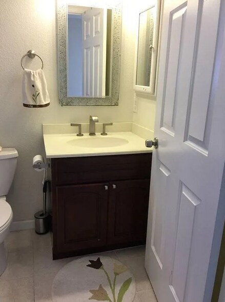 2nd floor-2nd bath - 274 Snell Ct