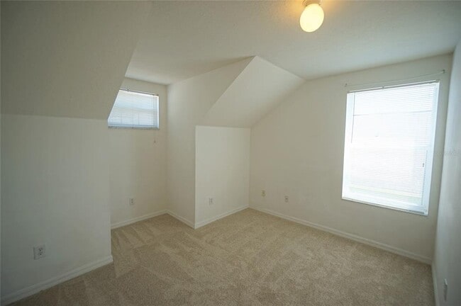 Building Photo - 24606 Victoria Wood Ct